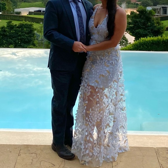 Light blue dress used once for a wedding - Picture 6 of 6